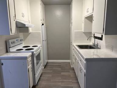 Main picture of 2018 19th St