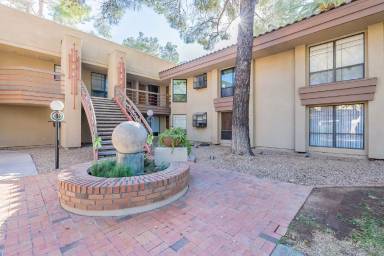 Main picture of 5035 N 10th Pl