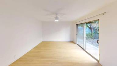 Main picture of 255 C Ave