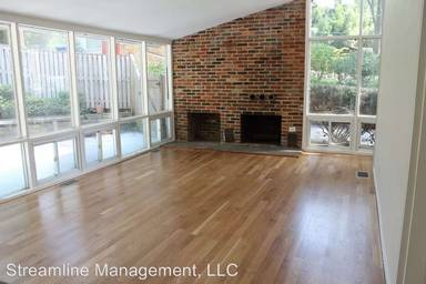 Main picture of 11509 Highview Ave