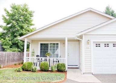 Main picture of 122 NW 49th Cir