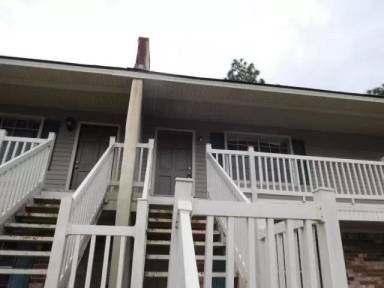 Main picture of 215 Darsey Rd