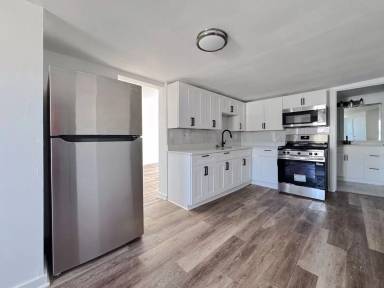 Main picture of 1746 Chatham St