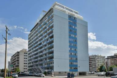 Main picture of Parkway Towers