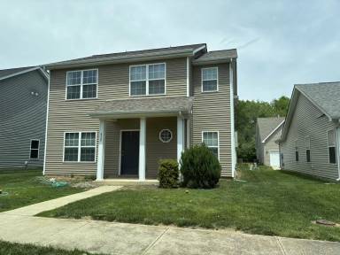 Main picture of 932 Warrington Ave