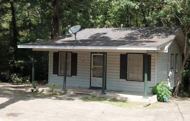 Main picture of 301 E Tennessee Ave