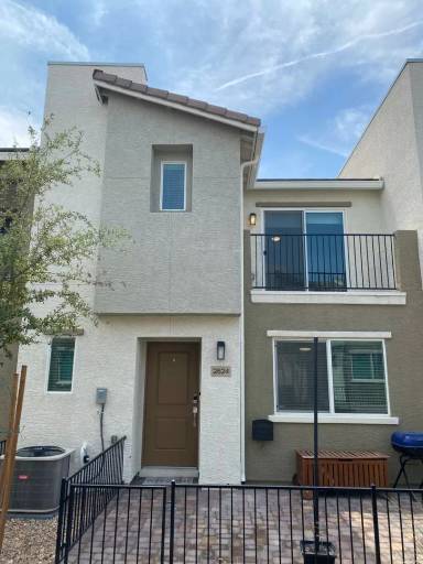 Main picture of 2624 Blazing Blue Ave