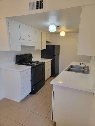 Main picture of Casa Blanca Apartments