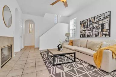 Main picture of 916 Teatro Cir