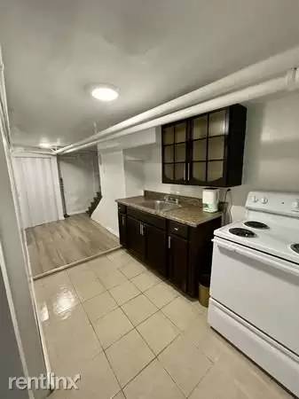 Main picture of 30 Allard Ave