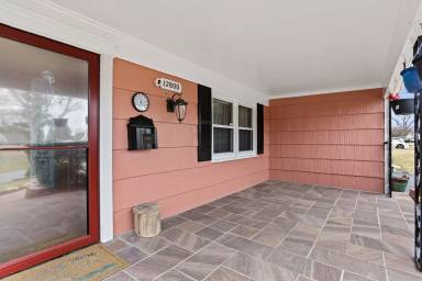 Main picture of 12800 Babcock Ln