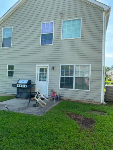Main picture of 7908 Four Oaks Ct