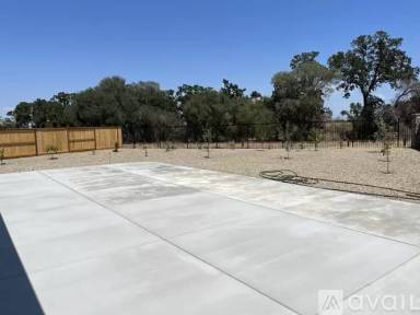 Main picture of 241 Hidden Fort Ct
