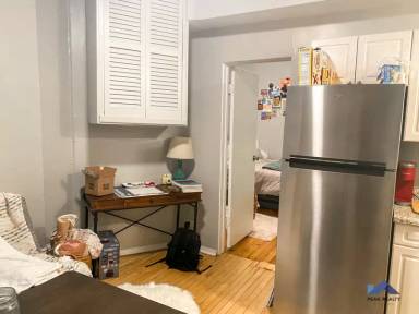 Main picture of 959 W Webster Ave