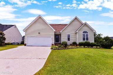 Main picture of 2620 S Chatham Ct