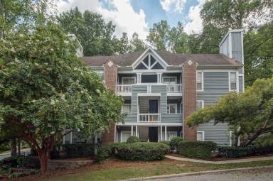 Main picture of 2512 Cranbrook Ln