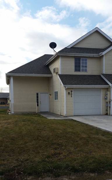 Main picture of 921 E Hill Ave