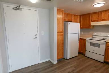 Main picture of 3280 N Downing St
