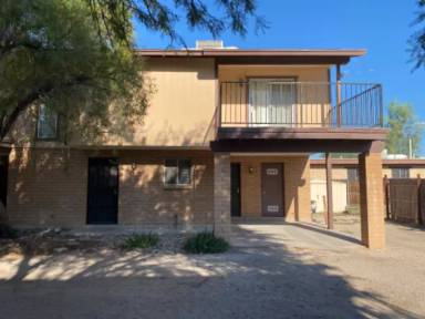 Main picture of 3407 E Presidio Rd