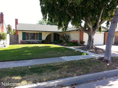 Main picture of 918 E Mardell Ave