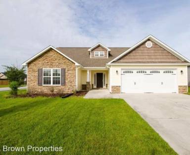 Main picture of 704 Radiant Dr