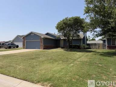 Main picture of 4909 S Custer Cir