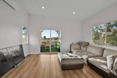 Main picture of 6126 Pembroke Dr
