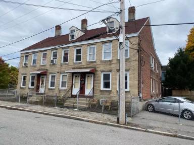 Main picture of 157 Charles St
