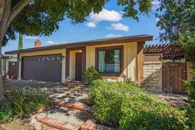 Main picture of 25802 Quilla Rd