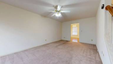 Main picture of 660 Wilderness Trl
