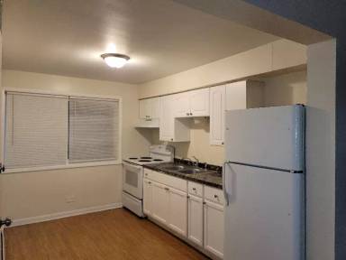 Main picture of 3418 Warren Ave