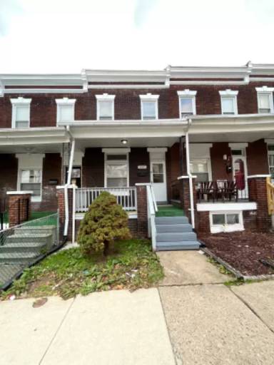 Main picture of 637 E 29th St