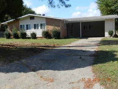 Main picture of 1815 Susan Ln