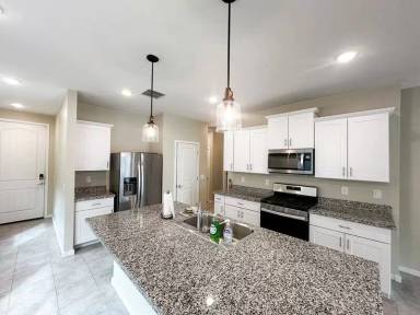 Main picture of 40523 W Shaver Dr