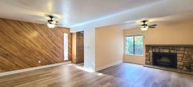 Main picture of 5333 Primrose Dr