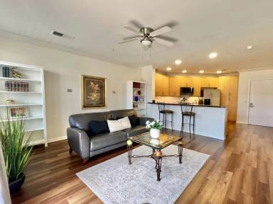Main picture of 3650 5th Ave