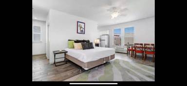Main picture of 1419 Coal Ave SW