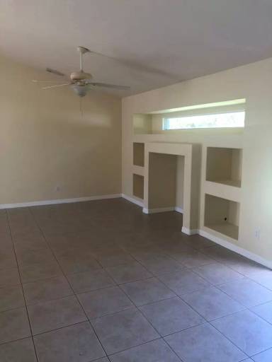Main picture of 1481 SW Leisure Ln