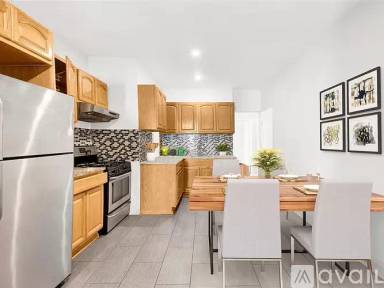 Main picture of 664 Jefferson Pl
