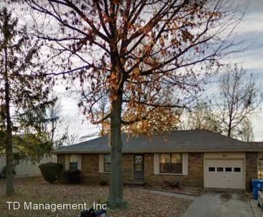 Main picture of 602 E Scott Wayne Dr