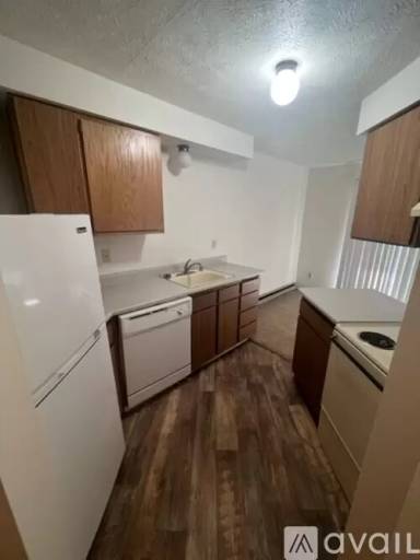 Main picture of 8819 N Colton St