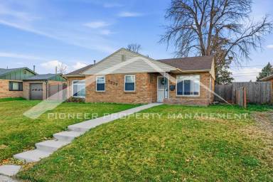 Main picture of 5320 E Thrill Pl