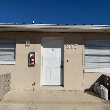 Main picture of 317 E Main St