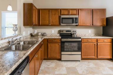 Main picture of 101 Grandview