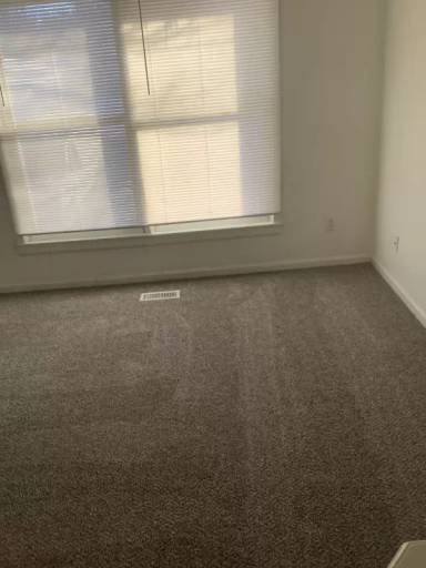 Main picture of 4026 E 123rd Ter