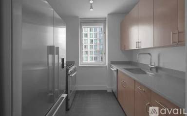 Main picture of 345 W 42nd St