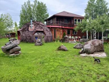 Main picture of 5270 Rancheros Loop