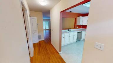 Main picture of 1320 Sycamore Ct