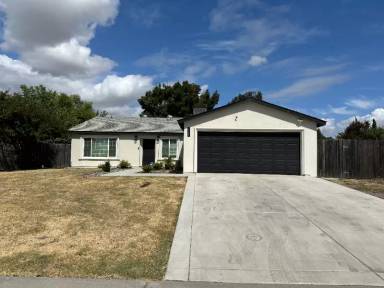 Main picture of 2309 Sandalwood Dr