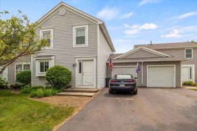 Main picture of Summit Knolls Apartments & Townhomes